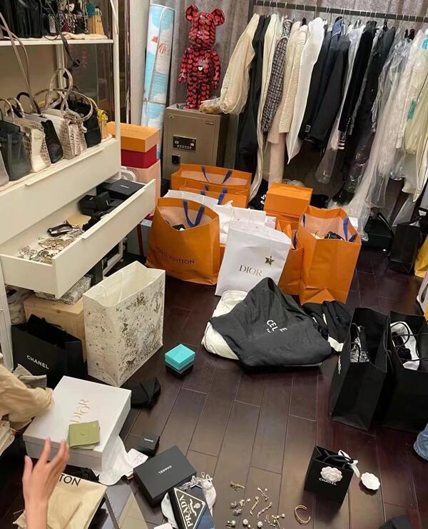 承德回收顶奢鞋服